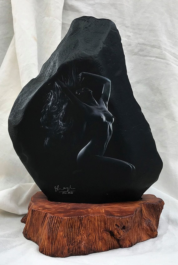 Ngắm bộ ảnh nude của Thái Phiên in lên đá đẹp mê mẩn Báo điện tử Tiền Phong