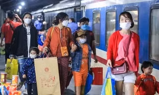 Tết Đinh Mùi 2027: Yêu cầu công khai thưởng Tết trước 20 ngày