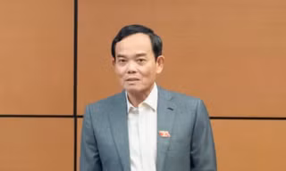 Bí thư TPHCM muốn thưởng Tết ngay tháng 11