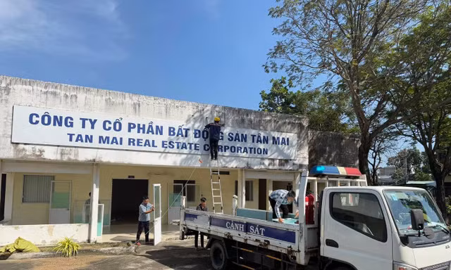 Đồng Nai cưỡng chế khu 'đất vàng' 
