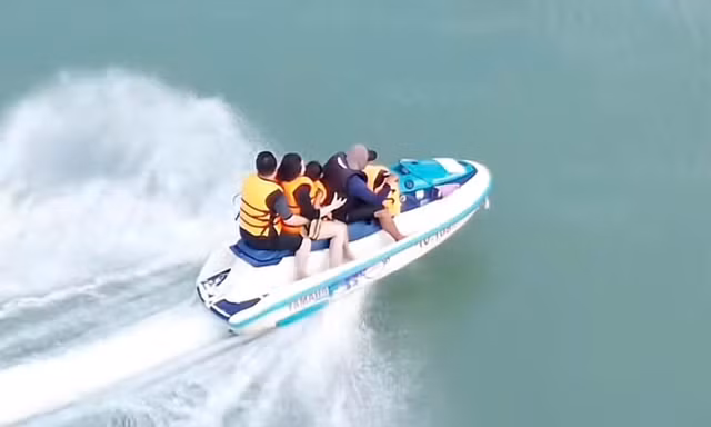 Vũng Tàu đề xuất lập khu vực riêng cho mô tô nước, cấm tắm biển
