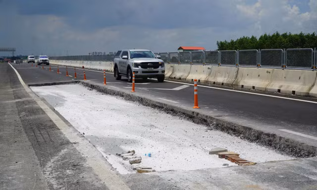Truy trách nhiệm vụ ô tô sụp hố trên cao tốc ở Đồng Nai