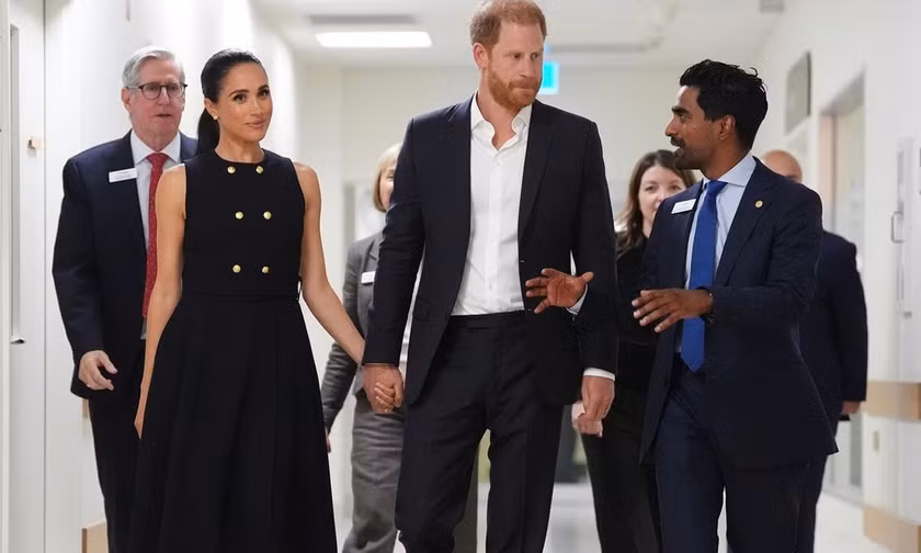 Vì sao sau 6 năm, Meghan Markle đồng ý trở lại Anh cùng Hoàng tử Harry?