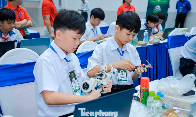 'Kỹ sư tí hon' tranh tài trên đấu trường Robocon Tây Ninh