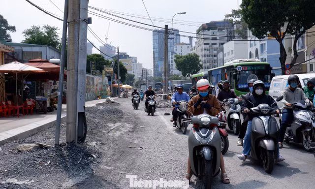 TPHCM điều chỉnh giao thông nhiều tuyến đường phục vụ thi công metro số 2