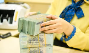 Giảm lãi suất cho vay: Doanh nghiệp tiếp cận thế nào, giải ngân ra sao? 