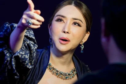 Nữ tỷ phú Hoa hậu Hoàn vũ trốn truy nã giờ ra sao?