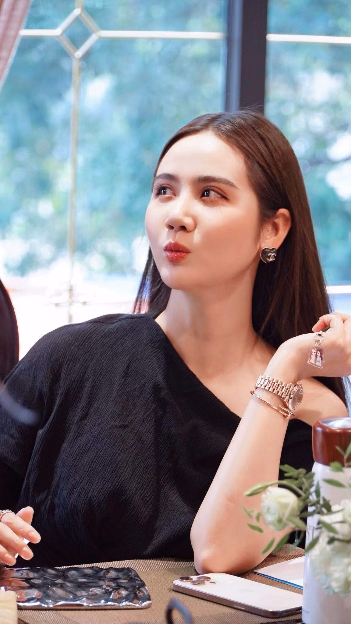 huyen-lizzie-2.jpg