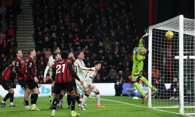 HIGHLIGHTS Liverpool 2-3 Bournemouth: Nguy cơ bật khỏi top 4