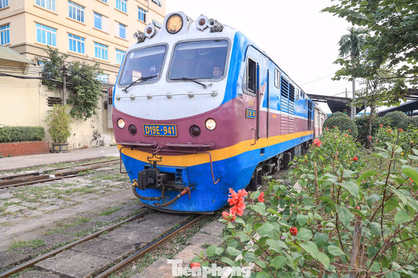 tp-anh-ke-ga-ha-noi-5.jpg