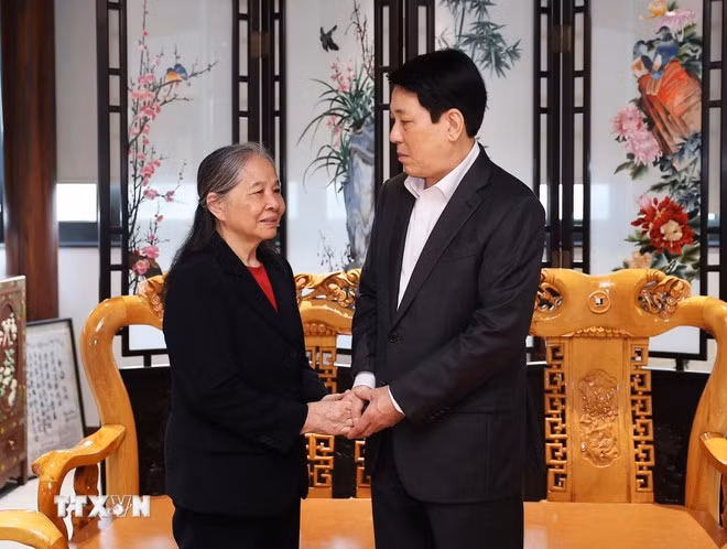 3010-chu-tich-nuoc-tuong-nho-nguyen-lanh-dao-dang-nha-nuoc-5.jpg