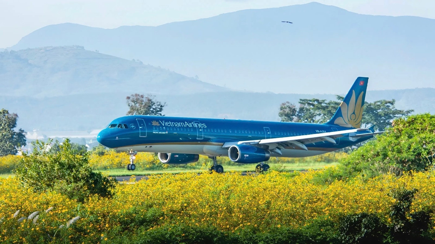 vietnam-airlines-se-dieu-chinh-ke-hoach-khai-thac-nham-dam-bao-nhu-cau-di-lai-cua-hanh-khach-va-duy-tri-ket-noi-hang-khong-khu-vuc-trong-thoi-gian-san-bay-lien-khuong-tam-dong-cua.jpg