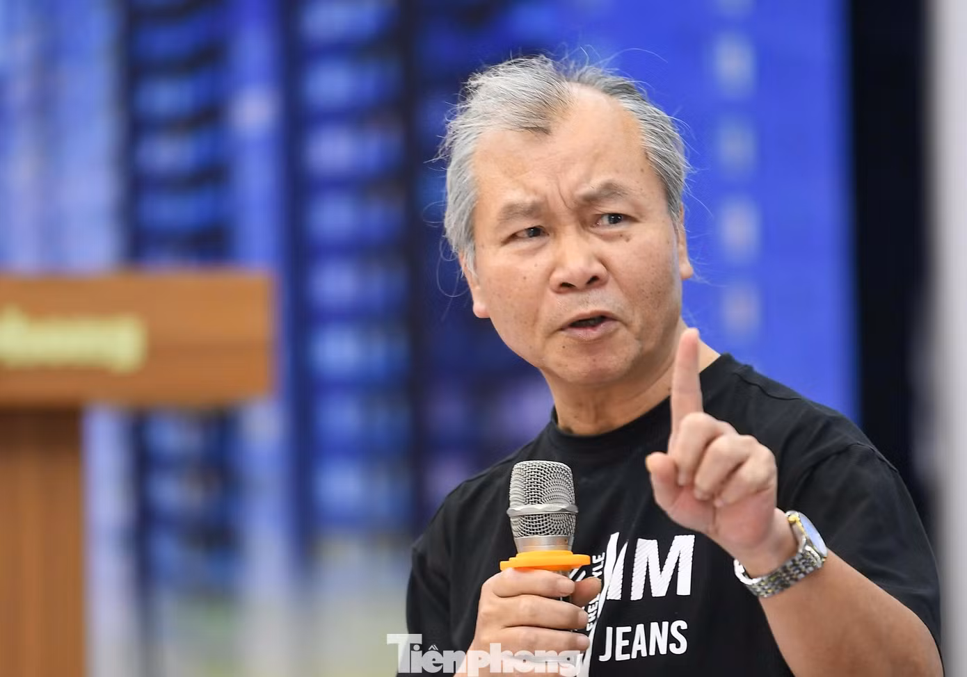 tp-ts-vu-dinh-anh-3.jpg