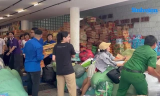 Những chuyến hàng cứu trợ ấm áp của tuổi trẻ TP. HCM gửi đến đồng bào miền Trung