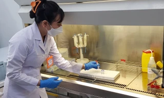 Mỗi năm, người bệnh Việt Nam phải chi 30.000 tỷ đồng làm xét nghiệm