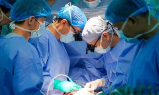 Đưa trái tim vượt 1.600 km cứu sống bé trai 9 tuổi trong cuộc ghép tạng xuyên Việt