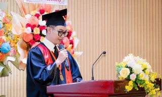 Thủ khoa đầu ra trường ĐH Y Dược TP. HCM: ‘Áp lực là bàn đạp để bật xa hơn’