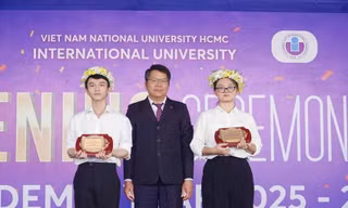 Nam sinh thủ khoa ‘kép’ và bí quyết học tập khác biệt