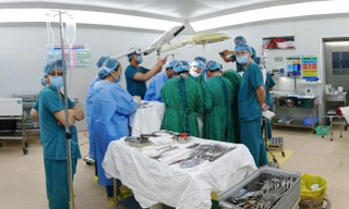 Thai bám vào ‘tử huyệt’ khiến mẹ suýt tử vong