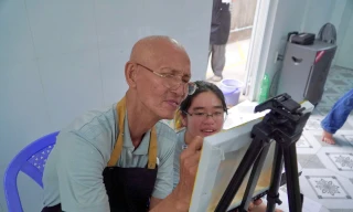 Gen Z và hành trình lan tỏa yêu thương qua nét cọ 