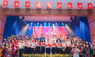 Sinh viên TP. HCM tự hào tiến bước dưới cờ Tổ quốc vinh quang