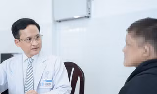 Bệnh hiếm 'qua mặt' hàng loạt xét nghiệm, đày đọa người bệnh suốt 20 năm