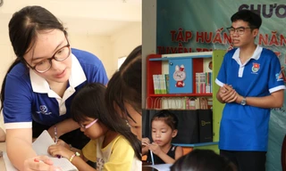 Các em học sinh chăm chú trong giờ học tại lớp học Khu lưu trú 51. (Ảnh: Huỳnh Anh)