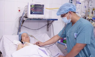 Phân biệt đột quỵ và đột tử: Ranh giới sống – chết trong tích tắc