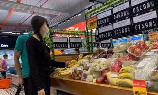 Giữa ‘bão giá’ xăng dầu, TPHCM kích hoạt loạt giải pháp bình ổn dài 12 tháng