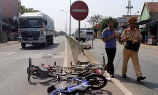 Báo động tai nạn giao thông ở trẻ em đi xe đạp điện