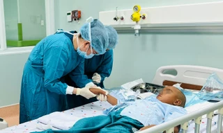 Ghép tế bào gốc tạo máu cứu trẻ bị suy tủy nặng