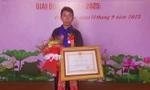 Tặng Huân chương Lao động hạng Nhất cho Trưởng bản Mùa A Thi cứu 90 người