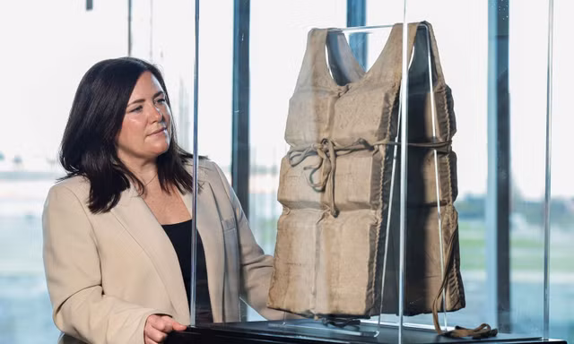 Áo phao của người sống sót sau thảm họa Titanic 