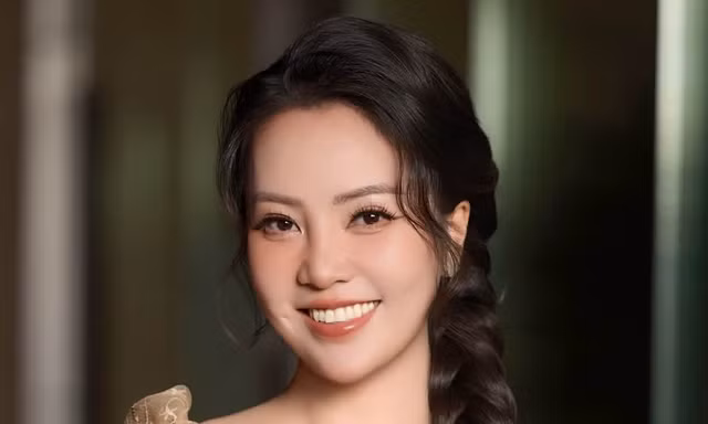 Á hậu Thụy Vân ngừng dẫn Chuyển động 24h
