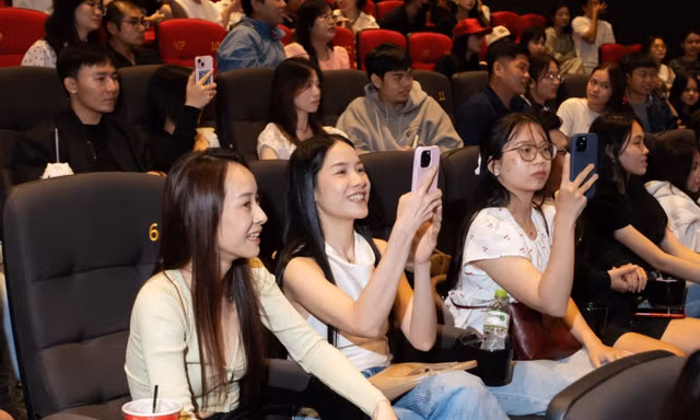 Rạp phim CGV ở Hà Nội xin lỗi 