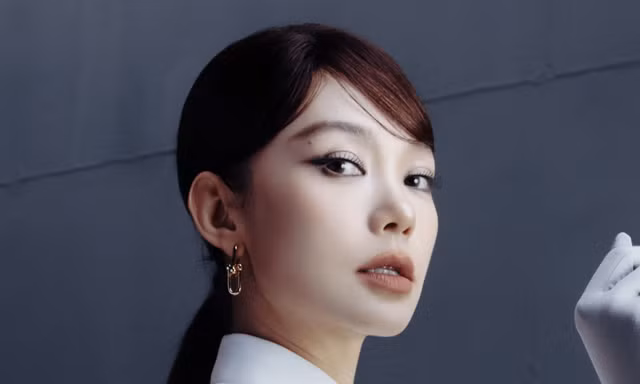 Minh Hằng ẩn ý cuộc sống thị phi của người nổi tiếng