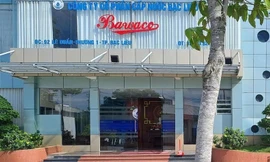 Hàng chục người bị 'sập bẫy' cấp nước sạch 