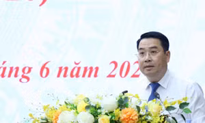 Chủ tịch Lào Cai ra 'tối hậu thư' cho ba dự án tồn đọng tại phường trung tâm tỉnh