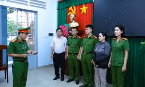 Thu mua 12 tấn thịt heo nhiễm dịch tả lợn Châu Phi