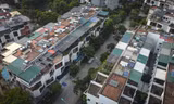 Khu biệt thự, nhà liền kề bị cơi nới, 'đội' tôn như khu tập thể cũ ở Hà Nội