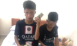 Sự thật bất ngờ về 2 cậu bé đạp xe từ Điện Biên xuống Hà Nội tìm mẹ