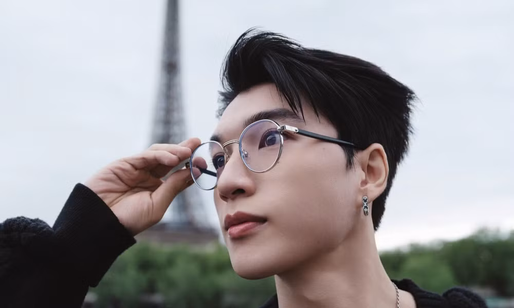 Ai thăng tiến thần tốc như Hieuthuhai