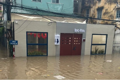 Quán cà phê đóng cửa sau 1 năm vì điều không ai ngờ tới