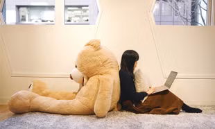 Làm thế nào để vượt qua nỗi nhớ nhung một người?