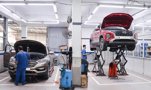 Chuẩn bị ô tô đi chơi Tết cần kiểm tra những gì?