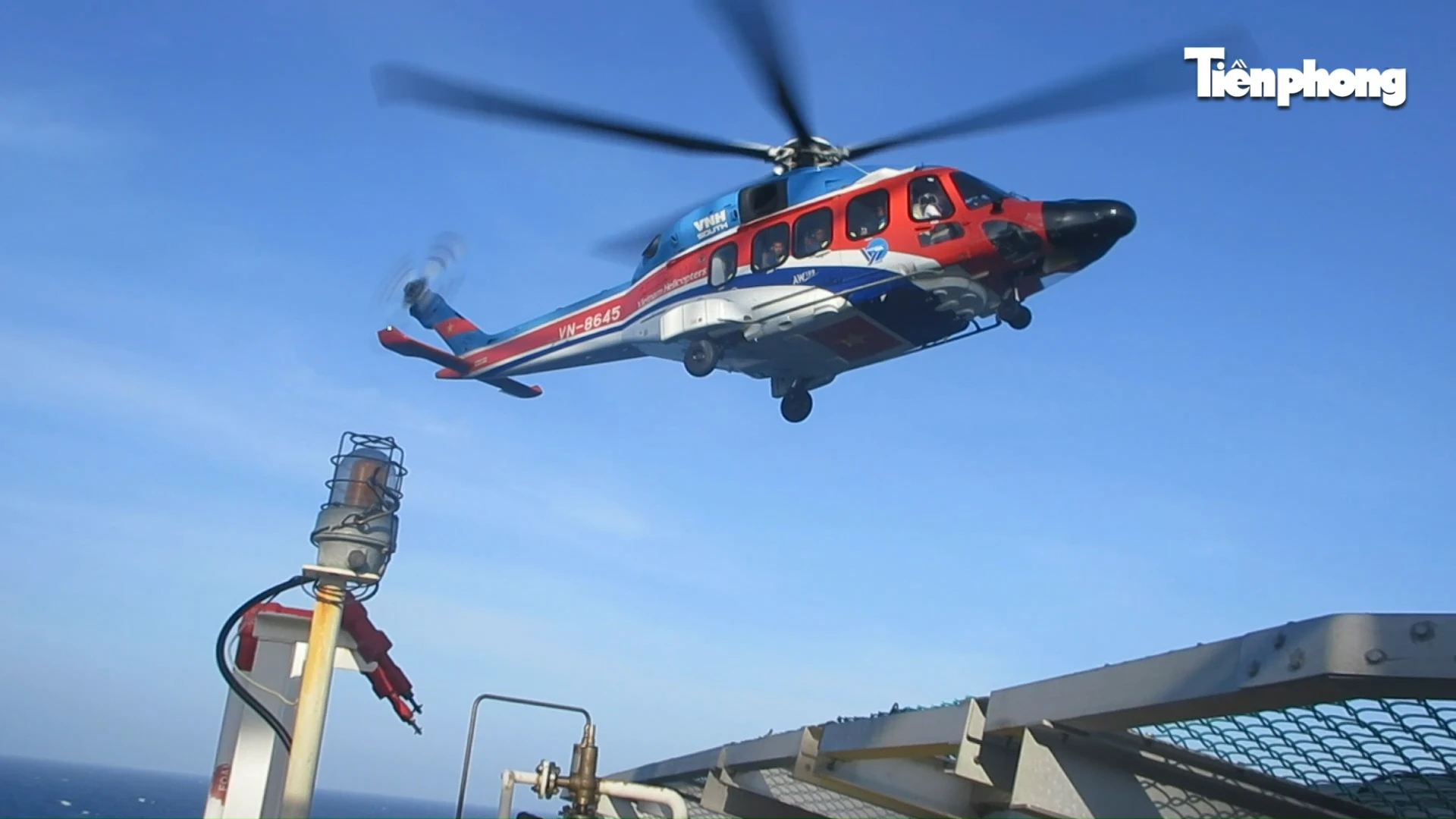 Binh đoàn 18 thực hiện chuyến bay đầu xuân trên thềm lục địa phía Nam