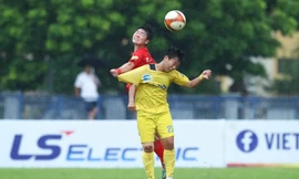 Giải bóng đá nữ VĐQG-Cúp Thái Sơn Bắc 2025: Hà Nội bất lực nhìn TPHCM I nâng cúp vô địch, thiết lập kỷ lục mới