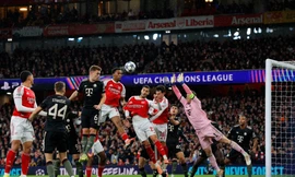 Liverpool đại bại ở Champions League 