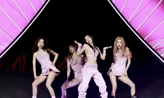 Tại sao việc bản địa hóa lại là yếu tố then chốt trong sự thành công toàn cầu của văn hóa K-pop?