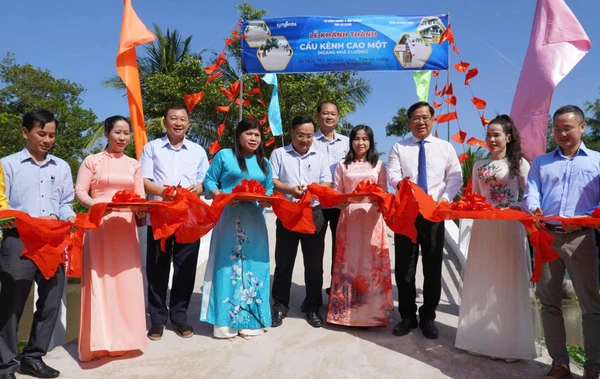 https://cdn.tienphong.vn/images/051620ed2b6e207083e6a37db6928ef121e95ef3eafdb2cf03a793f72785b761a098859b51e5d608257e908079d0cca3/hinh-1.jpg.webp